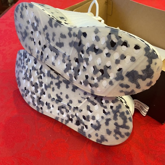 Adidas NMD R1 brand new with tags white W black and white cow pattern souls 10.5 - Picture 11 of 12